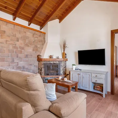 Volcan 16 Holiday home *